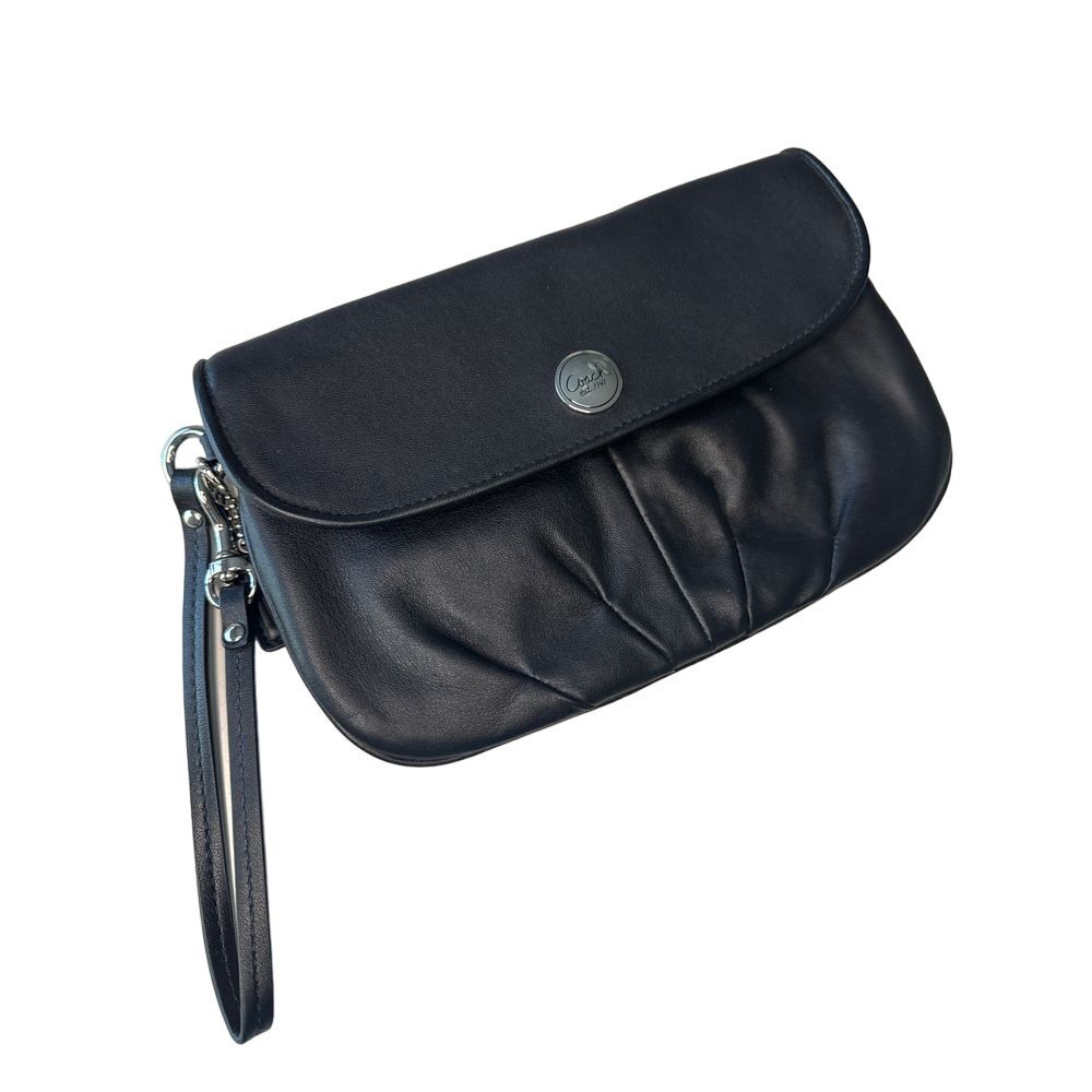 Coach Black Leather Fold Over Clutch Wristlet Silver Hardware Credit Card Slots